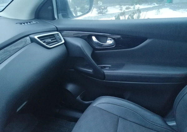 Nissan Qashqai cena 68500 przebieg: 126600, rok produkcji 2015 z Niepołomice małe 16